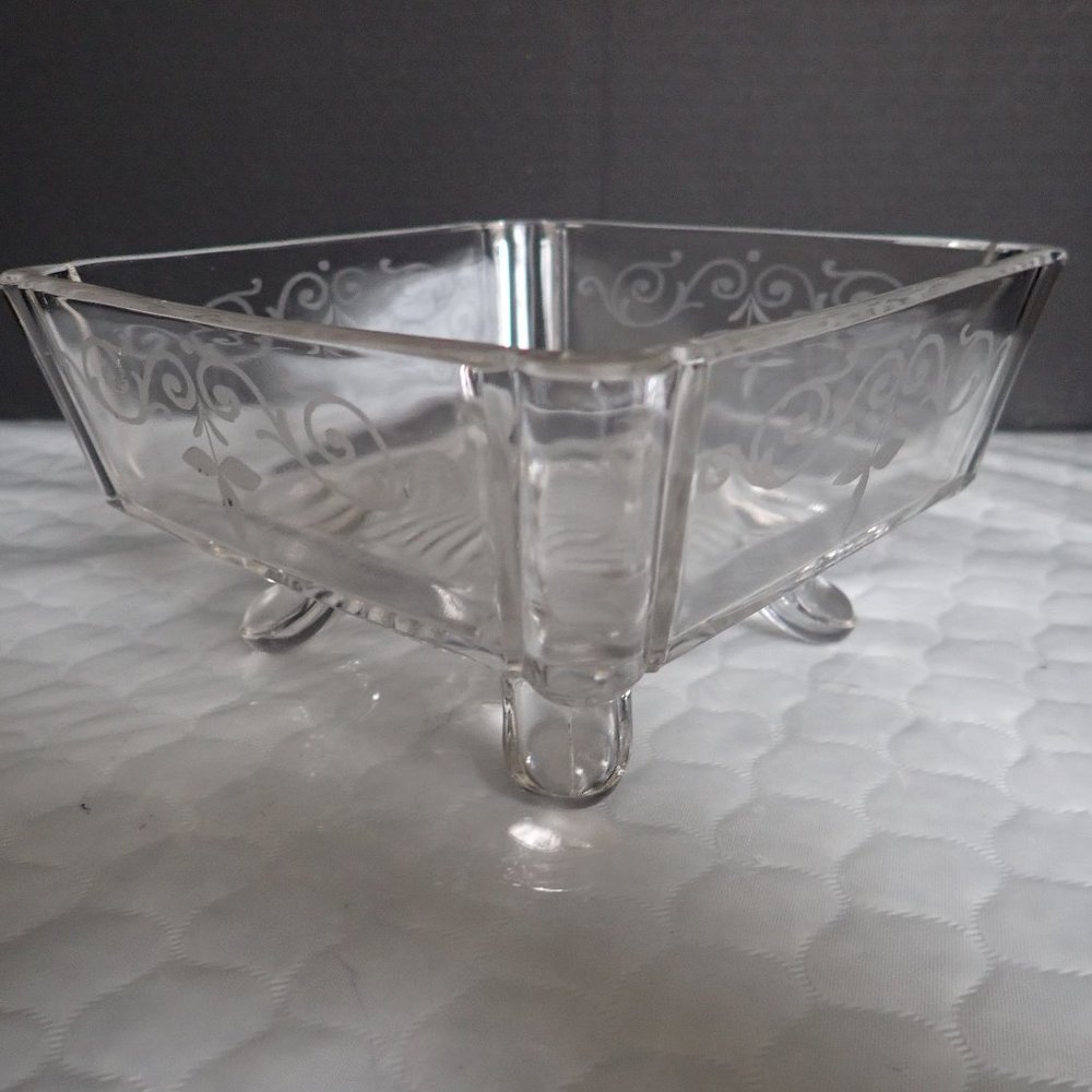Crystal Centerpiece 4 Footed 6 1/2" Bowl